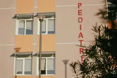 Detaj i fasadës së Pediatrisë, Spitali Elbasan